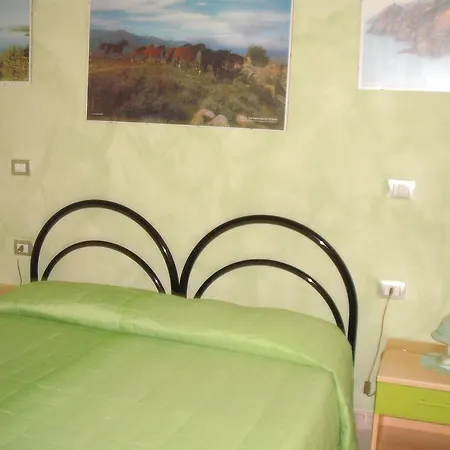 Bed & Breakfast Domu De Palla- Iun-e5167 Bauladu