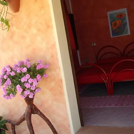 Bed & Breakfast Domu De Palla- Iun-e5167 3*