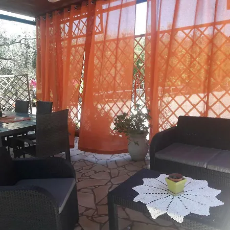 Domu De Palla- Iun-e5167