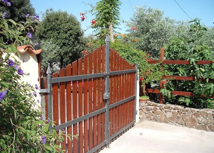 Domu De Palla- Iun-e5167 3*